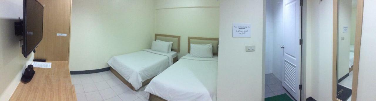 Nana Best Inn Bangkok Kültér fotó